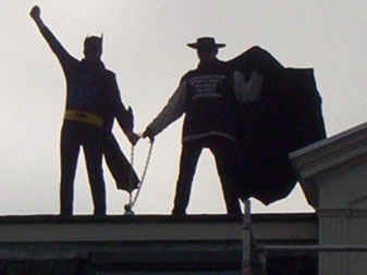 Fathers For Justice on Harriet Harman's roof